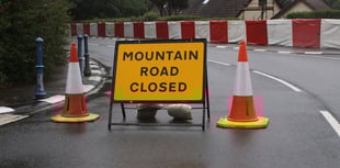Car crashes off road in incident on Isle of Man TT course