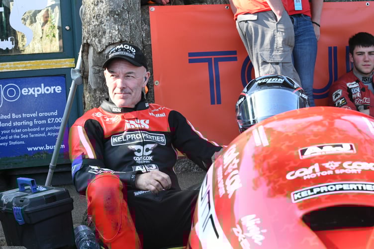 Dave Molyneux and Jake Roberts