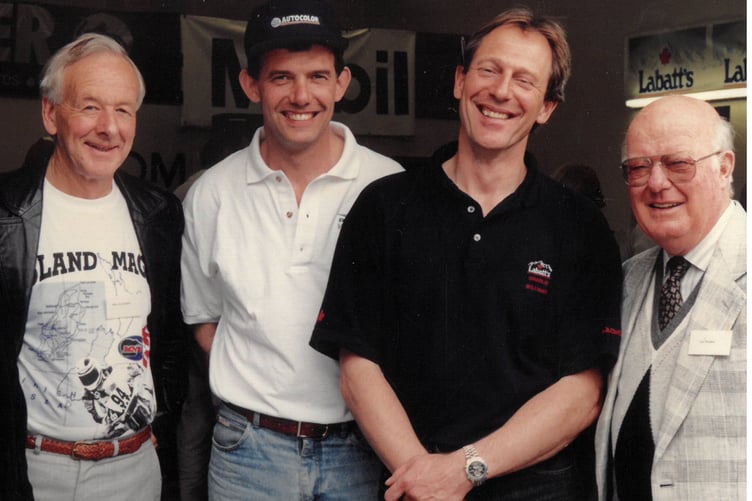 NZ team manager Noel McCutcheon (who raced the TT in the 1950s), TT and MGP winner Nick Jefferies, who rode the Britten that year, nine-time TT winner Charlie Williams and 1954 Junior TT winner Rod Coleman (JW)