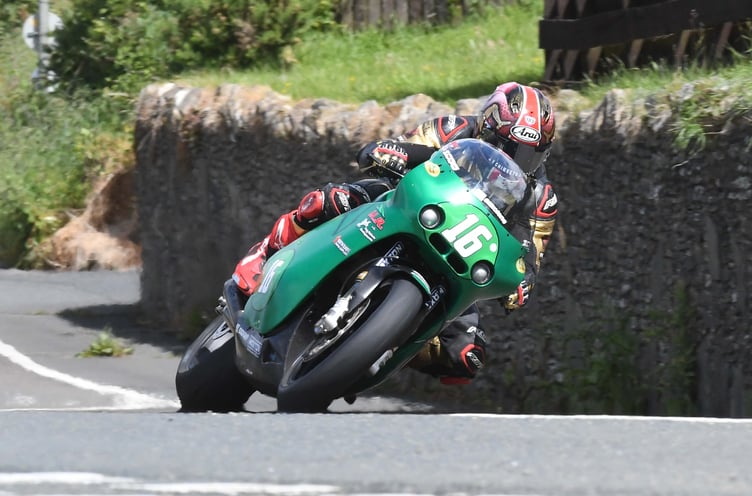 Manxman Joe Yeardsley on his way to finishing in an impressive eighth place during last year's Supertwins race (Photo: Dave Kneale)