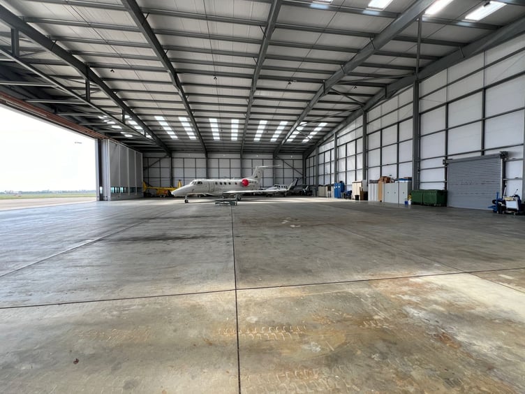 Jet Centre hangar space