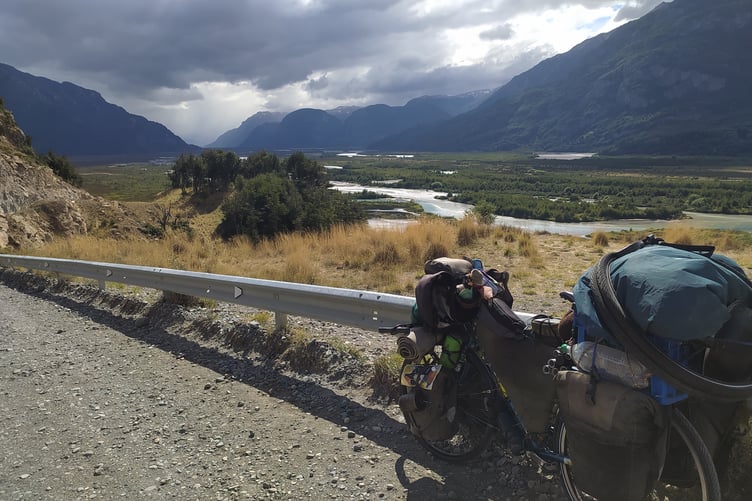 Colin trusty Genesis Tour De Fer touring bike