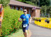 Isaac and Halsall clinch middle distance tri honours