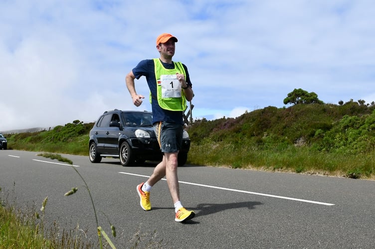 Dean Morgan on his way to Parish Walk victory