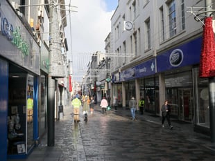 Trackers analysing shoppers' habits to go up in eight island locations