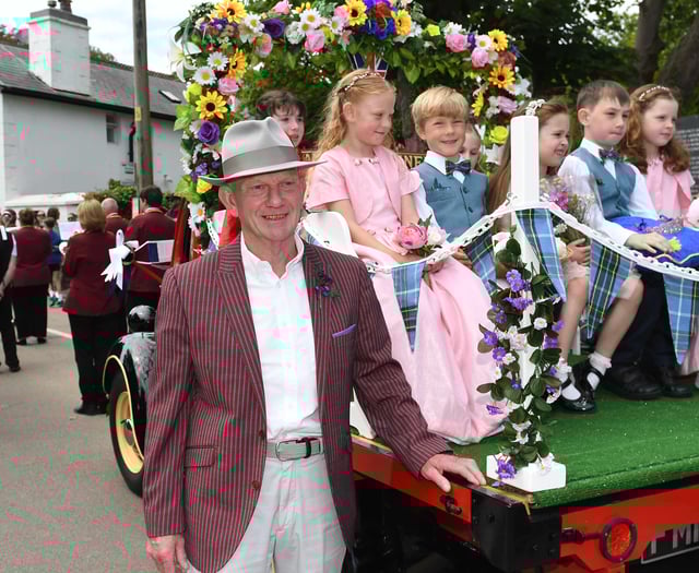 Pictures show 'jubilant atmosphere' at Laa Columb Killey festival