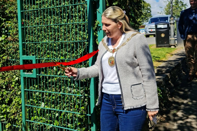 Mayor Natalie Byron-Teare opening the new maze