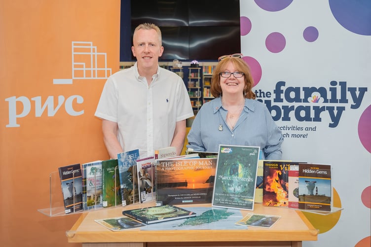 Paul Jones (corporate responsibility lead, PwC Isle of Man) and Sue Jolly (Family Library manager)