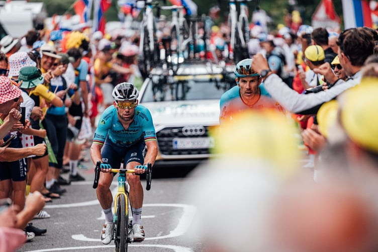 Picture by Zac Williams/SWpix.com - 19/07/2024 - Cycling - 2024 Tour de France - Stage 19, Embrun - Isola 2000, France - Mark Cavendish, Astana Qazaqstan.