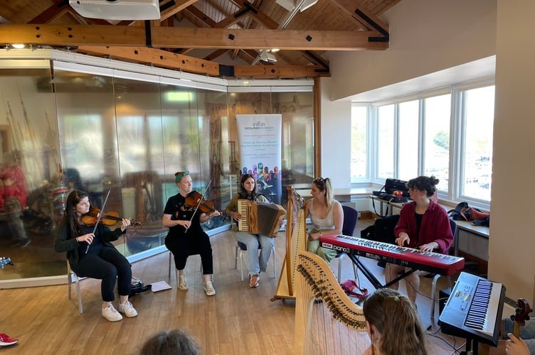 'Heisk' workshop for young musicians in the House of Manannan
