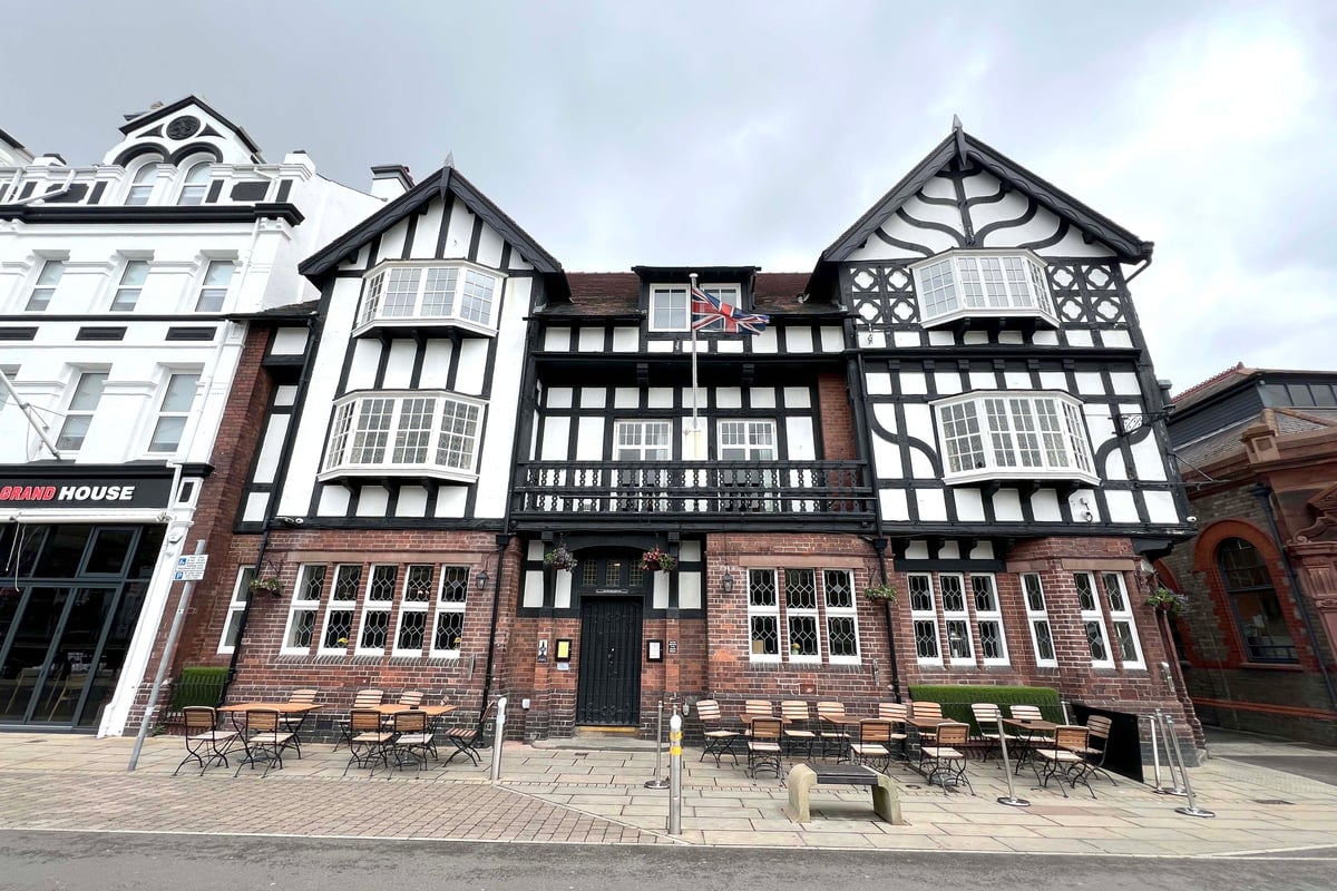 Fine for woman caught with pants down outside pub