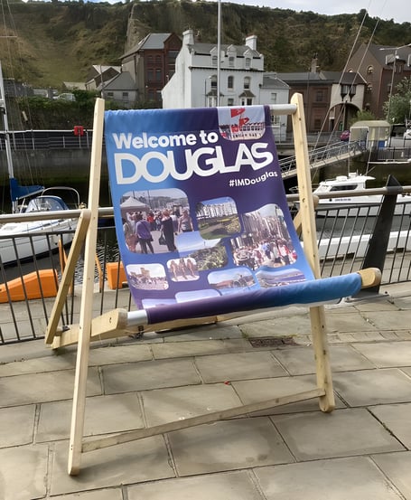 Deckchair on Douglas Quay damaged by vandals