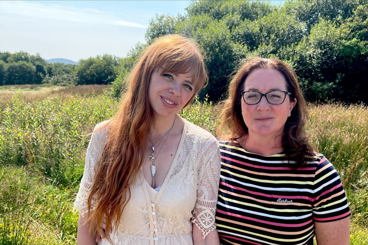 Fern Callister and Vicki Wade