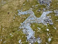 Video shows 'disappearing' 100ft three legs landmark on hillside