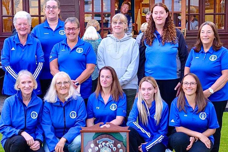 Jean Kelly Memorial Shield winners South Ramsey (Photo: Arnie Withers)
