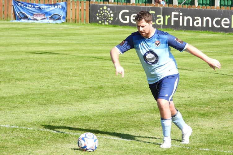 Jack McVey in action against Colne on Saturday (Photo: Graham Smith)