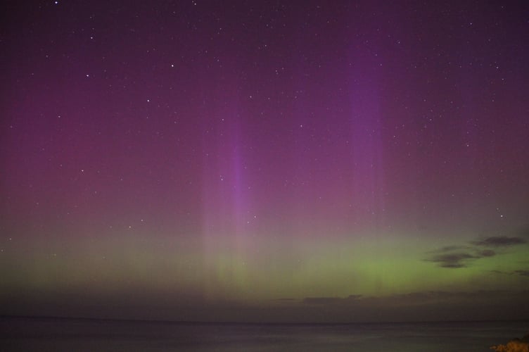 Dave Corkish captured these fantastic photos in Peel on Thursday evening