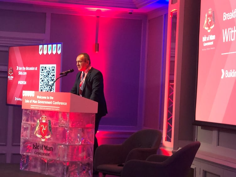 Cheif Minister Alfred Cannan gives his welcoming speech to the 2024 Government Conference