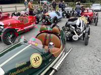 Classic cars gear up for TT course parade