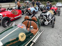 Classic cars gear up for TT course parade