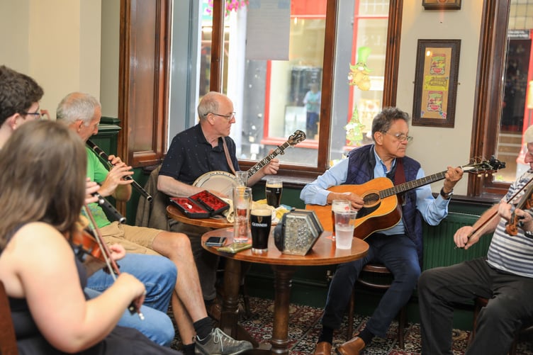 Traditional Music Weekend session at O'Donnell's on Castle Street, Douglas
