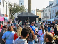 Packed Castletown Square celebrates Chilli and BBQ Festival