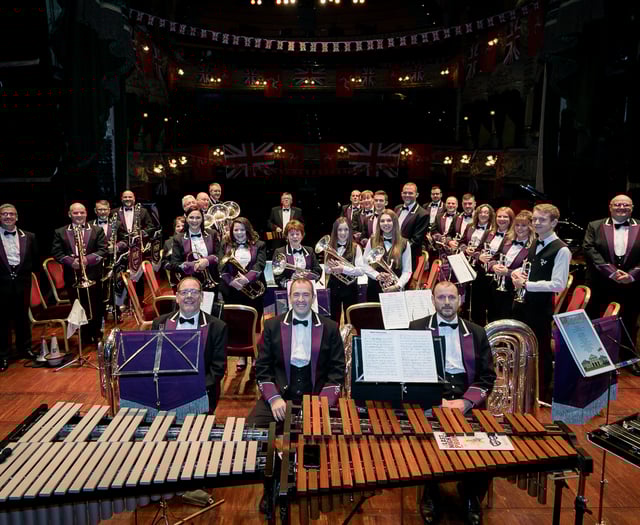 Singer Paul Costain to perform at Manx 'Last Night of the Proms'