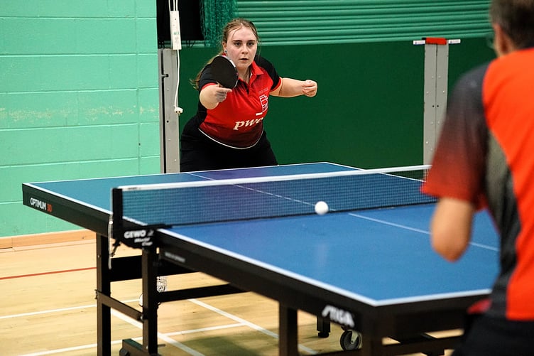 Sonja Shaw making her Division One debut for Tower B (Photo: Malcolm Lambert)