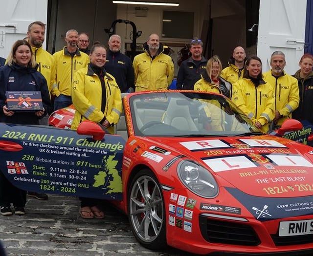=Couple visit all 238 RNLI stations - including those on the island