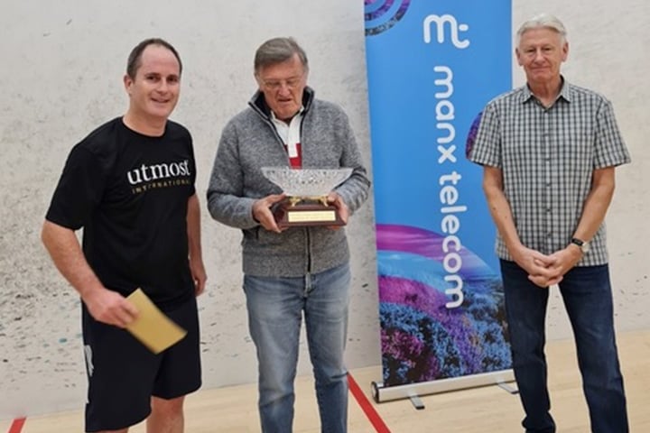 Winner Malcom Levy with Bill and Brian Karran