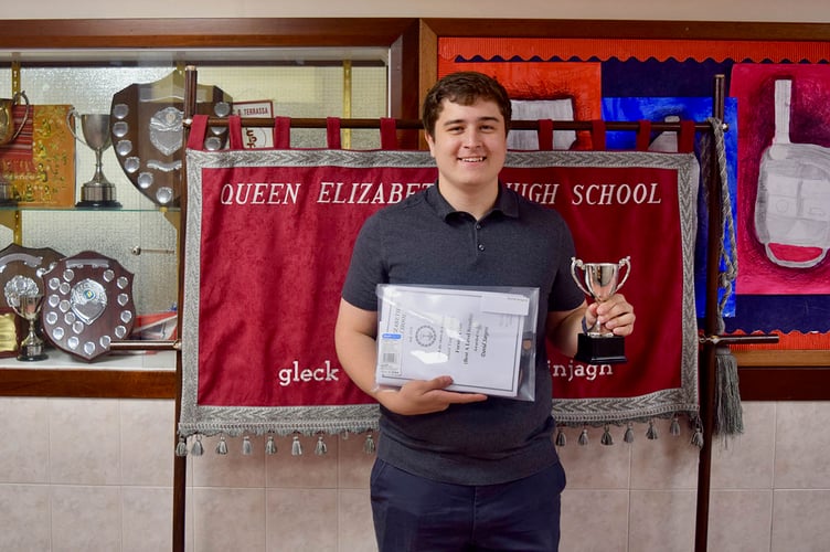 David Sargent collected The Forster Prize for Best A Level Results; The Viking Lodge Higher Education Award for Science; The School Association Award for highest UCAS Point Score; The McKirgan Cup for A Level Mathematics; The School Association A level Prize for I.T.; The Laurence Delaney Prize for Physics