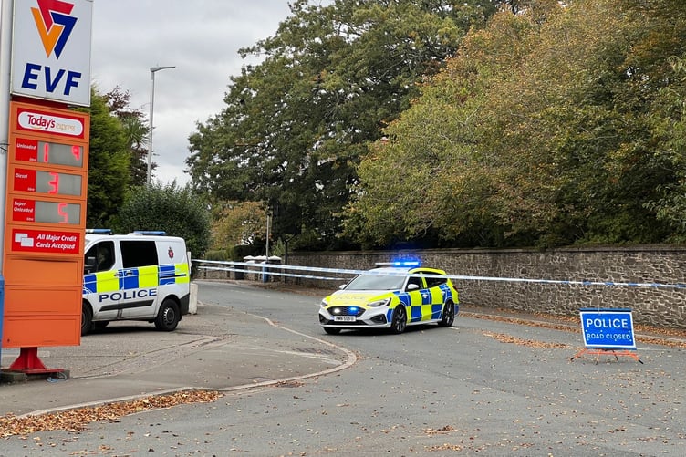 Ballanard Road is currently closed between its junctions with Glenclutchery Road (St Nininan's traffic lights) and Port E Chee Avenue