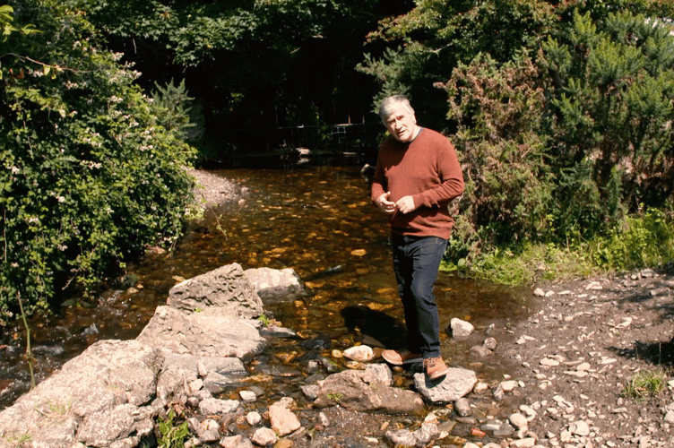 'Romance of a River' - narrator Phil Gawne