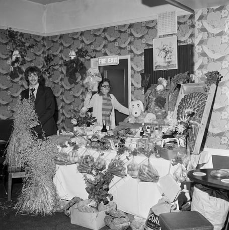 A mhelliah at the Forresters Arms pub in Douglas in October 1977