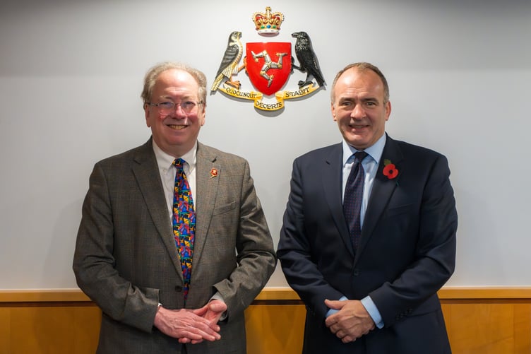 The Lord Mayor of the City of London, Professor Michael Mainelli with the Chief Minister of the Isle of Man Alfred Cannan