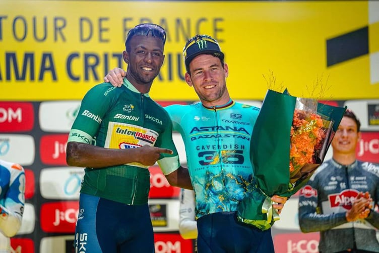 Mark Cavendish pictured on the podium alongside Saitama Criterium winner Biniam Girmay after finishing third in the Japan race at the weekend (Photo: ASO/Thomas Maheux)