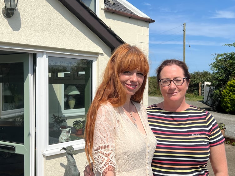 Fern Callister and Vicki Wade