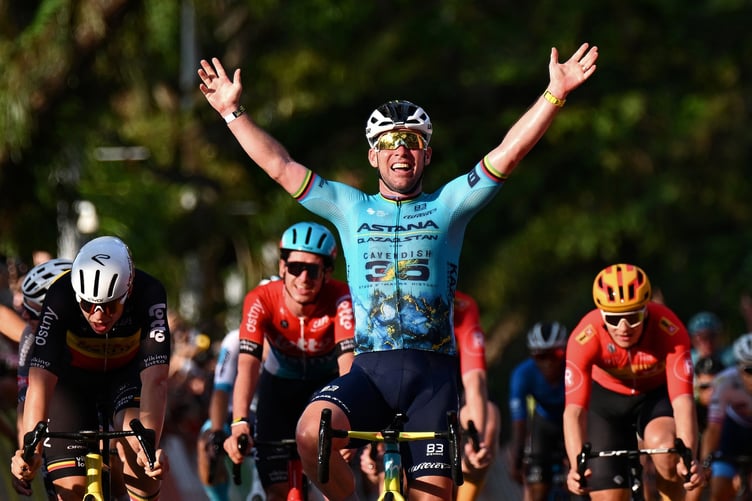 Mark Cavendish celebrates as he crosses the finishline to claim victory in the Tour de France Prudential Singapore  Criterium, the last race of his career (Photo: Tim de Waele/Getty Images)