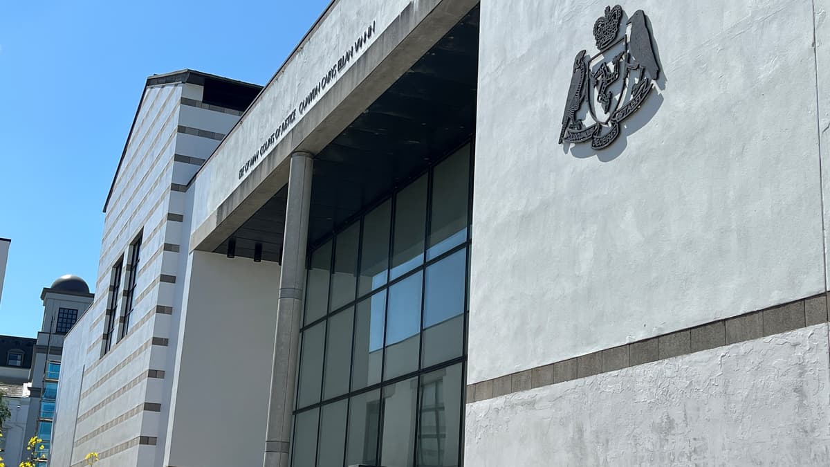 Splkit Family Victim left with cracked rib and split lip after assault | iomtoday.co.im