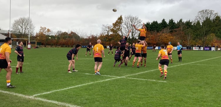Douglas win a lineout at Bowdon on Saturday (Photo: Ben Eggleshaw)