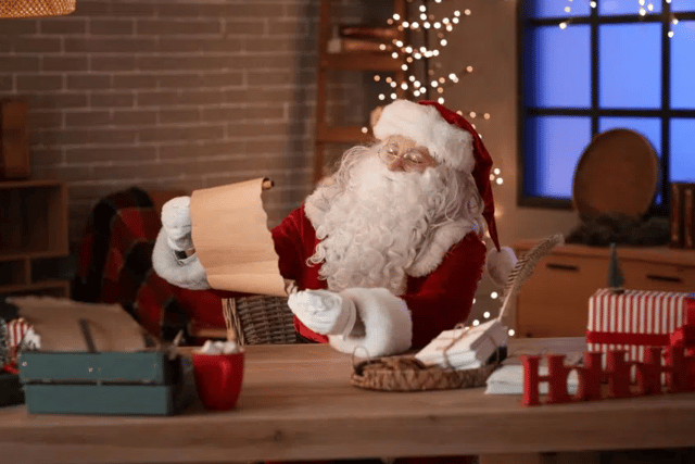 Children can call Santa for free through festive phone line