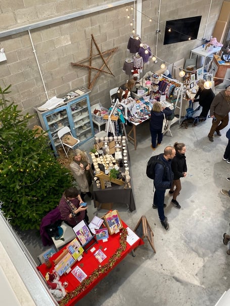 Artreach Studios to hold a Christmas shopping event