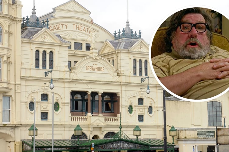Ricky Tomlinson, best known for his iconic role as Jim Royle in The Royle Family, is set to perform on the Gaiety Theatre stage next summer