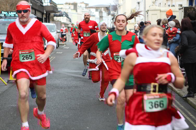 Just minutes after the start, runners were crossing the finishing line on Finch Road