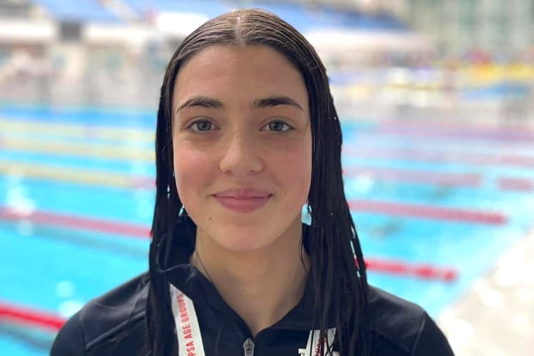 Backstroke specialist Libby Curphey set an impressive new lifetime best in the 100 metre event at the North-West Winter Regional Swimming Championships