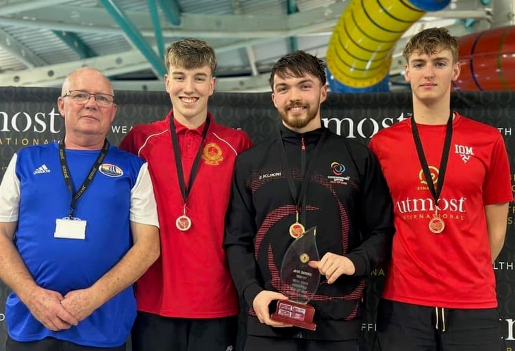 (Left to right) Peel head coach Brian Laing, Kieran Watterson,
Joel Watterson and Zack Bellhouse