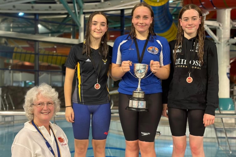 Official Christine Cowley with (left to right) Zoe Neuwirt, Lauren Dennett and Holly McEvoy
