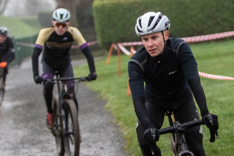 Current professional Adam Kelly (right) circulates ahead of Ivan Sorby who teamed up with his brother Alec to finish third overall and second youths (Photo: Gary Jones/Manxmanphotos)