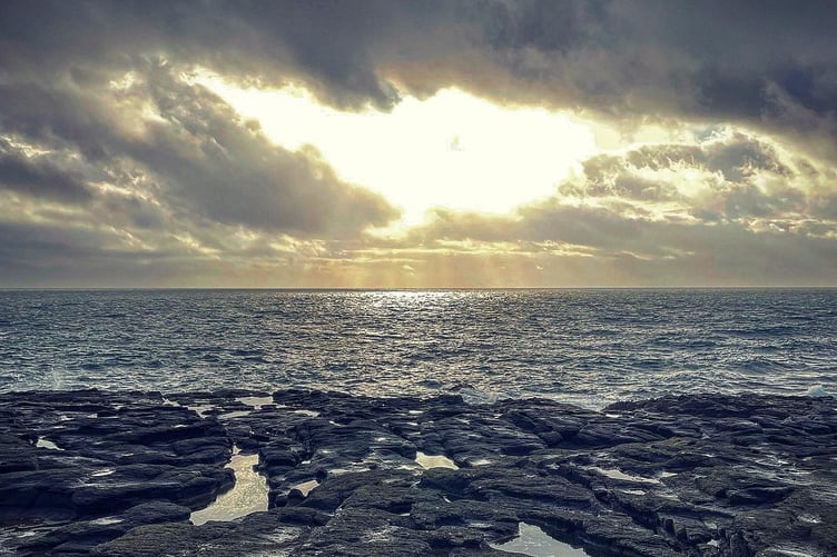The water's edge at Scarlett Point