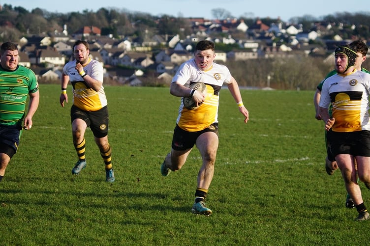 Vagabonds Cameron Findlay on the charge against Fleetwood (Photo: John Liver/Mumbles Pics)